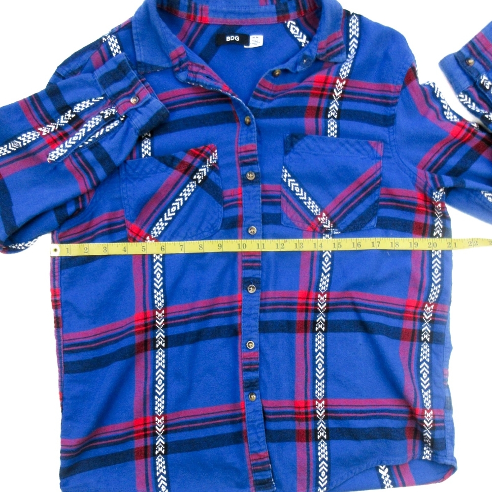 Urban Outfitters Plaid Aztec Stripe Flannel Shirt – Size Medium – Royal … - Picture 4 of 6